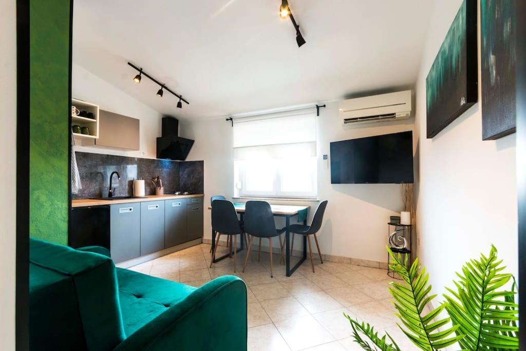 Apartman Smaragd Fazana Bagian luar foto
